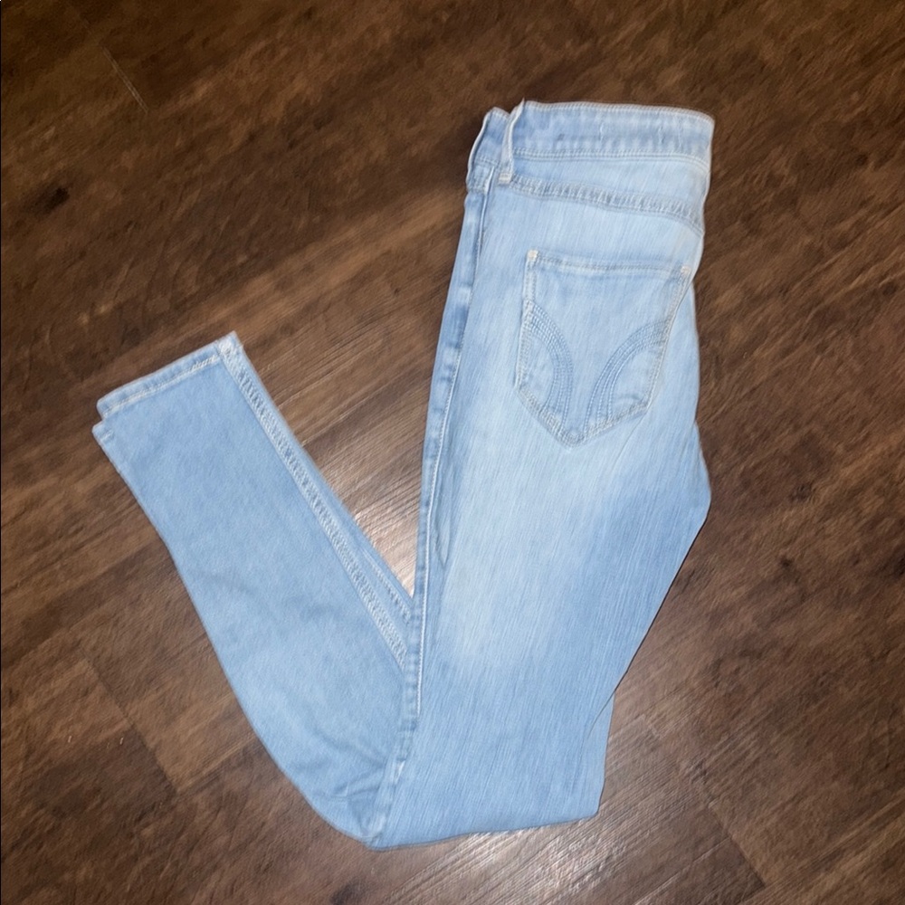 Hollister Light Blue Distressed Jeans - Picture 5 of 6